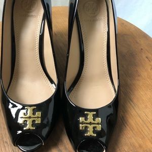 Black Tory Burch jade wedge size 7